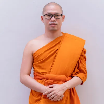 รูปของ พระมหาอภิสิทธิ์ จรณธมฺโม